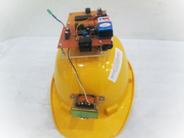 Rancangan alat peringatan tegangan tinggi untuk petugas PLN