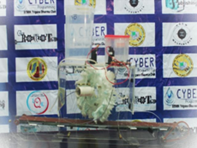 Alat pencuci piring otomatis