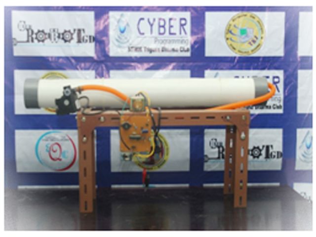 sistem pengairan otomatis pada pemeliharaan tanaman hidroponik