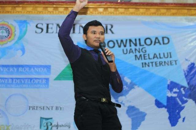 Club English Quantum